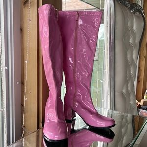 Pink Gogo boots size 6